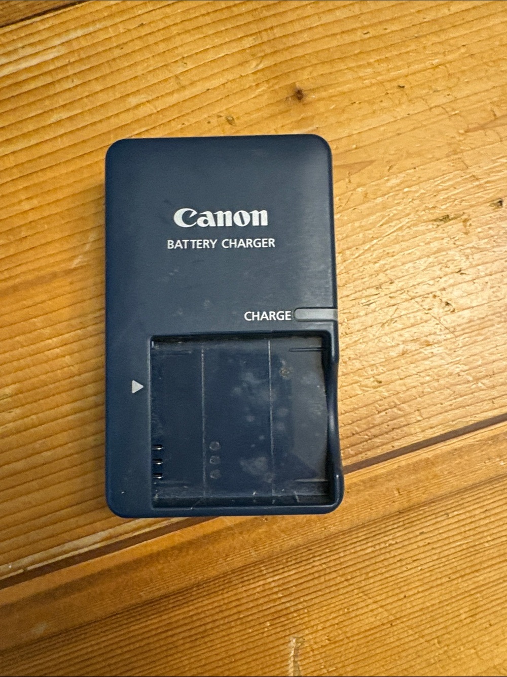 Canon Dark Navy Battery Charger